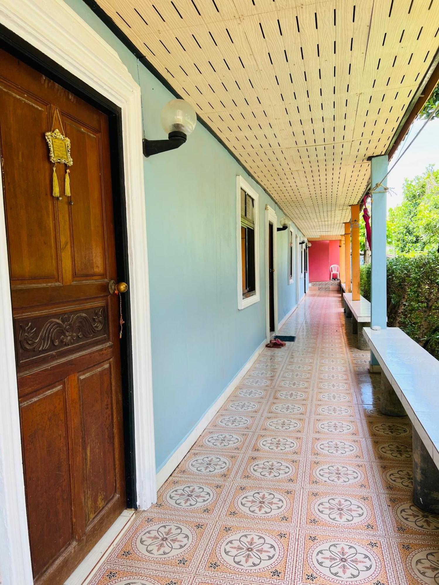 Prukrom Lanta Guesthouse Ko Lanta Esterno foto