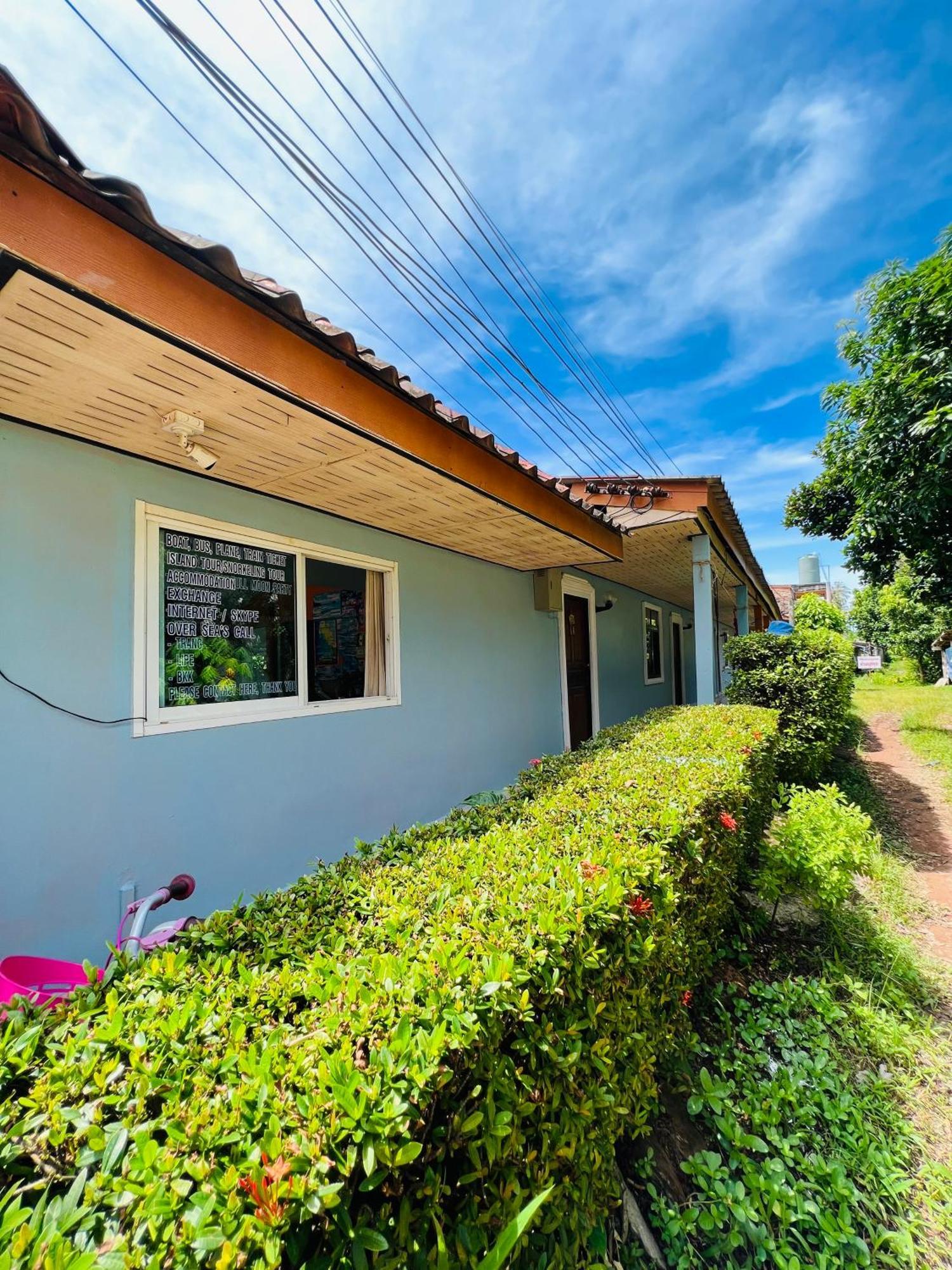 Prukrom Lanta Guesthouse Ko Lanta Esterno foto